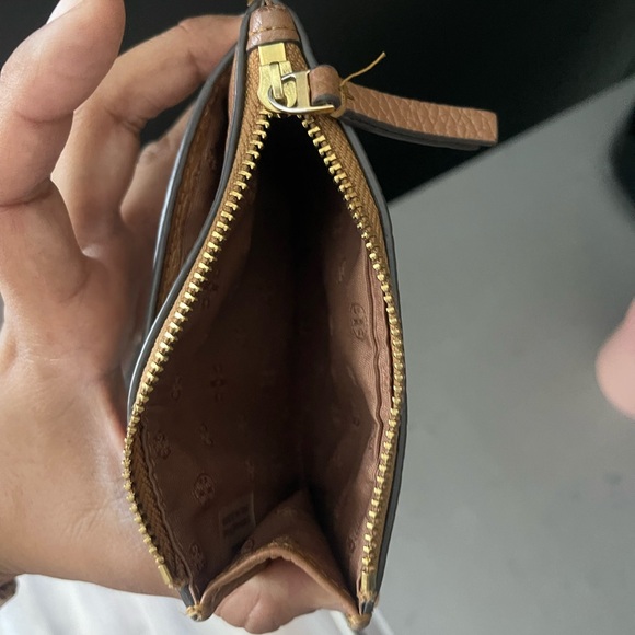 Tory Burch Wallet - Picture 6 of 6